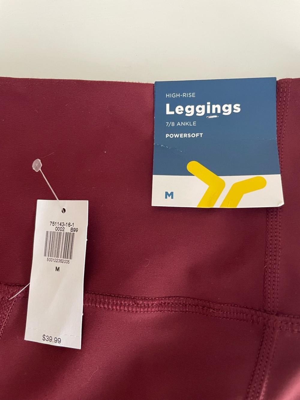 High-Rise Maroon Women Leggings - M